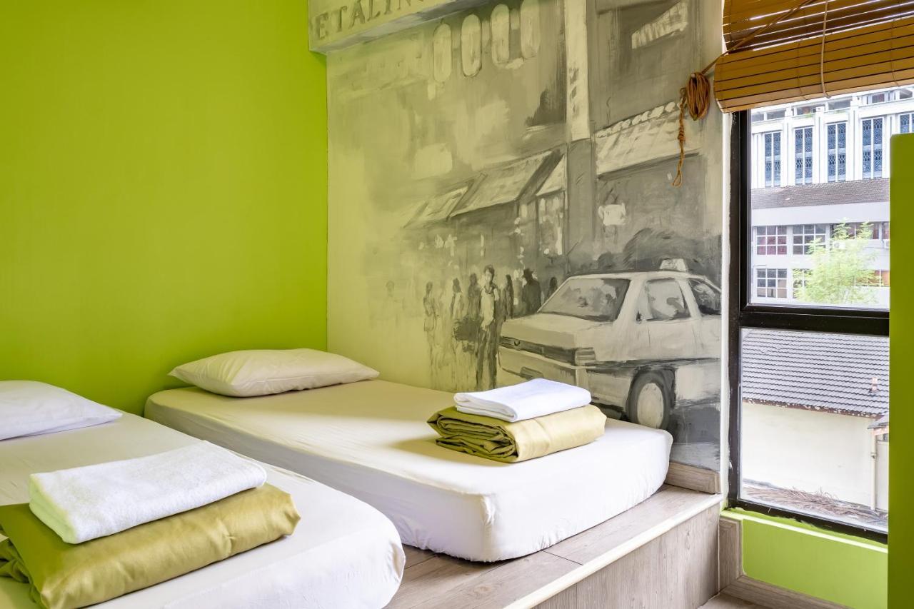 Pods The Backpackers Home & Cafe, Kuala Lumpur Zewnętrze zdjęcie