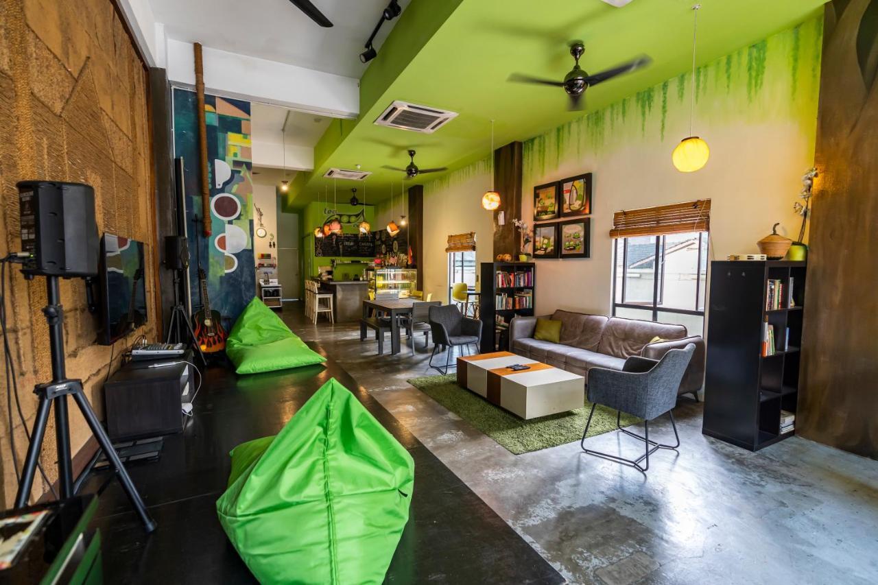 Pods The Backpackers Home & Cafe, Kuala Lumpur Zewnętrze zdjęcie